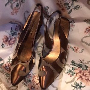 Paloma coppery /nude Sling back heels SZ 9B